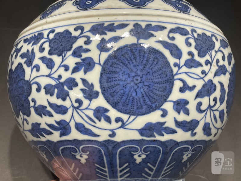 清光绪 青花缠枝莲纹赏瓶 - 图6